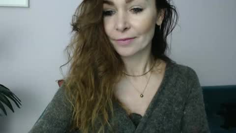 Snapshot of delilah_sweet chatting on February 12, 2025, 5:05 pm delilah_sweet online show from February 12, 2025, 5:05 pm