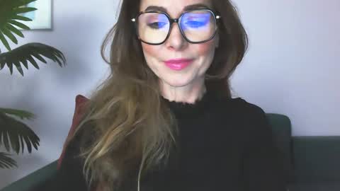 delilah_sweet online show from May 21, 2026, 1:40 pm