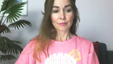 delilah_sweet online show from June 22, 2026, 2:58 pm