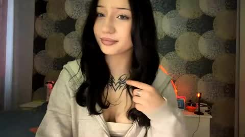 Milana  online show from May 30, 2026, 2:14 pm