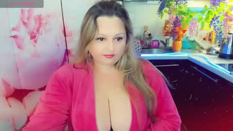 Snapshot of delinnia chatting on April 25, 2026, 11:24 am Margo online show from April 25, 2026, 11:24 am