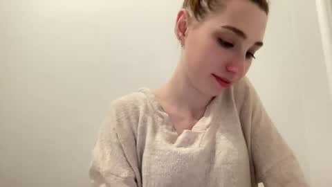 Delivery      online show from January 23, 2025, 8:02 pm