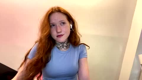 Snapshot of dellastraley chatting on July 27, 2026, 9:05 am Aneka online show from July 27, 2026, 9:05 am