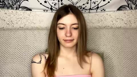 Snapshot of dellisifuentes chatting on May 22, 2026, 7:04 am Sia online show from May 22, 2026, 7:04 am