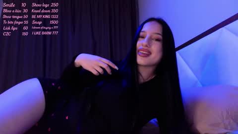 delly_love online show from November 24, 2025, 7:24 pm