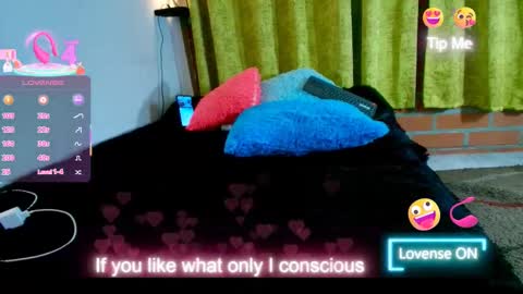 Snapshot of dember_osohot chatting on February 18, 2025, 6:15 am dember_osohot online show from February 18, 2025, 6:15 am