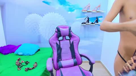 DEMI online show from September 25, 2025, 12:31 pm