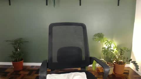 demmetria online show from March 25, 2026, 5:30 pm