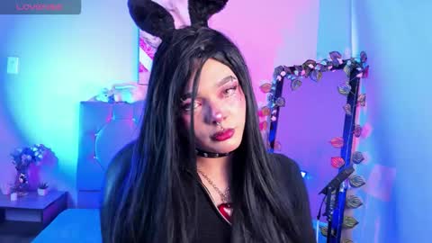 Snapshot of demony_deadboy chatting on March 25, 2026, 5:46 am Maki online show from March 25, 2026, 5:46 am