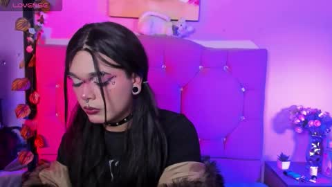 Snapshot of demony_deadboy chatting on March 28, 2026, 5:51 am Maki online show from March 28, 2026, 5:51 am