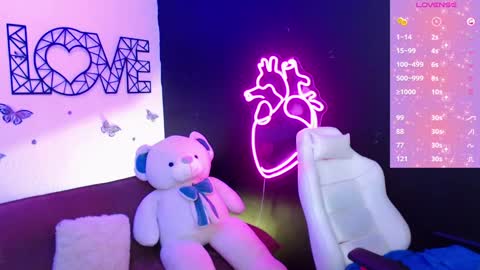 Snapshot of demyanderson_ chatting on December 28, 2024, 3:04 am Demy online show from December 28, 2024, 3:04 am