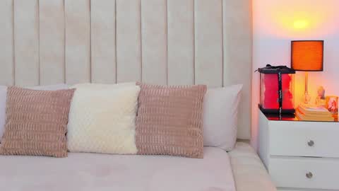 Snapshot of demyrose chatting on January 4, 2025, 1:31 am DEMY online show from January 4, 2025, 1:31 am