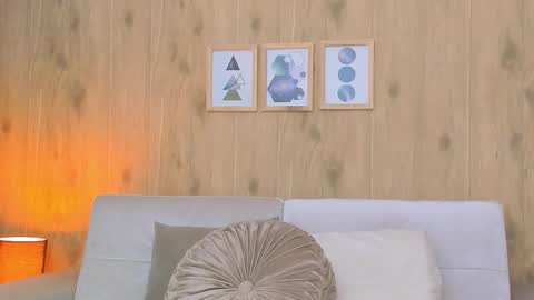 Snapshot of demyrose chatting on September 10, 2025, 4:45 am DEMY online show from September 10, 2025, 4:45 am