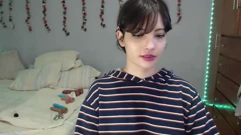 Snapshot of deni_bloom chatting on January 17, 2025, 11:29 pm Denisse schedule Monday to Friday 1300-1900 mexican time Saturday-maybe it could be a surprise IDEPENDENT MODEL online show from January 17, 2025, 11:29 pm