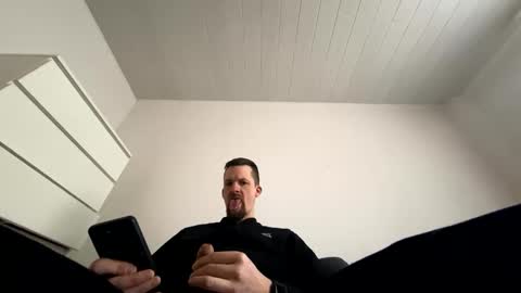 denis19872 online show from January 14, 2026, 10:21 am