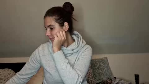 Denise and Brad online show from September 22, 2025, 6:04 am