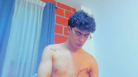 Snapshot of denison_ chatting on January 7, 2025, 12:24 am Denison online show from January 7, 2025, 12:24 am