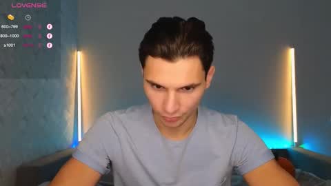 Den online show from November 23, 2025, 8:58 am