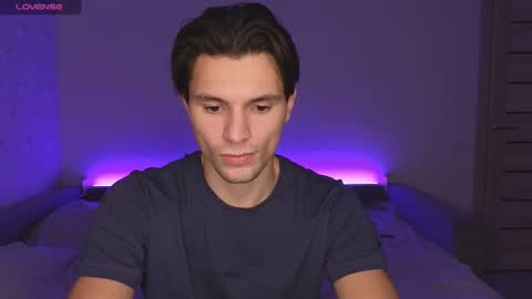 Den online show from March 7, 2026, 10:40 pm