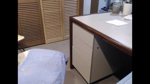 Snapshot of denn_jett chatting on January 8, 2025, 11:10 am Den Jet online show from January 8, 2025, 11:10 am