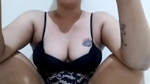 Snapshot of dennabaza chatting on May 8, 2026, 7:57 am Sarina online show from May 8, 2026, 7:57 am