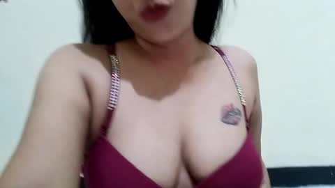 Snapshot of dennabaza chatting on May 30, 2026, 6:21 am Sarina online show from May 30, 2026, 6:21 am