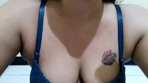 Snapshot of dennabaza chatting on June 2, 2026, 5:31 am Sarina online show from June 2, 2026, 5:31 am