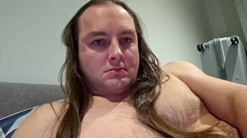 Snapshot of dennis210586 chatting on February 28, 2025, 11:01 pm dennis210586 online show from February 28, 2025, 11:01 pm