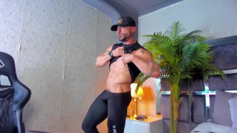 dennis_cox_ online show from March 10, 2025, 3:56 am