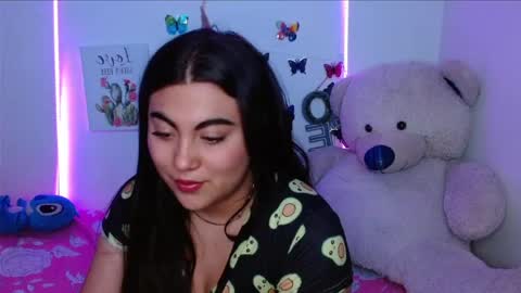 Snapshot of dennis_love_ chatting on April 16, 2026, 4:24 am rosse online show from April 16, 2026, 4:24 am