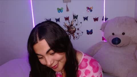 Snapshot of dennis_love_ chatting on May 27, 2026, 4:53 am rosse online show from May 27, 2026, 4:53 am