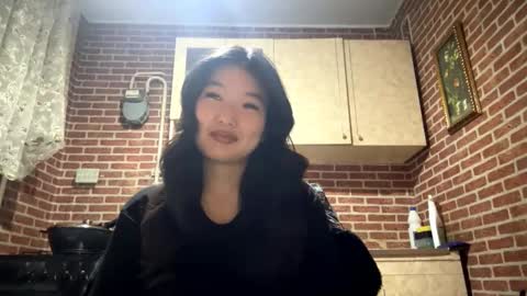 Emma online show from February 12, 2026, 2:12 pm