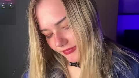 Snapshot of deonnahobb chatting on April 19, 2026, 5:23 pm Luna online show from April 19, 2026, 5:23 pm