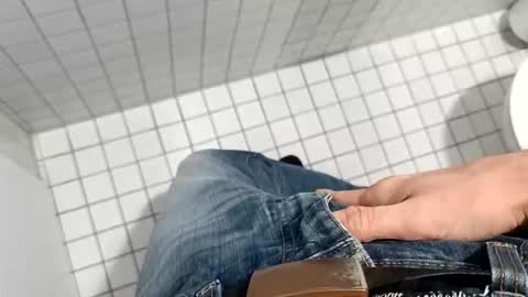 Snapshot of der_wanderer12 chatting on November 10, 2025, 7:29 am der_wanderer12 online show from November 10, 2025, 7:29 am