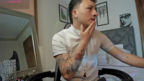 Snapshot of dereck_klain chatting on May 17, 2026, 6:59 pm dereck_klain online show from May 17, 2026, 6:59 pm