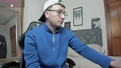 Snapshot of dereck_klain chatting on May 22, 2026, 6:57 pm dereck_klain online show from May 22, 2026, 6:57 pm