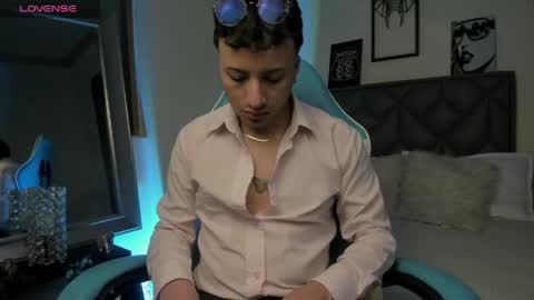 Snapshot of dereck_klain chatting on May 29, 2026, 8:07 pm dereck_klain online show from May 29, 2026, 8:07 pm