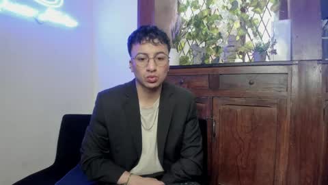 Snapshot of dereck_klain chatting on May 30, 2026, 7:55 pm dereck_klain online show from May 30, 2026, 7:55 pm