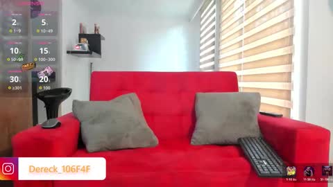 Snapshot of dereckgreen chatting on February 7, 2026, 3:49 pm dereckgreen online show from February 7, 2026, 3:49 pm