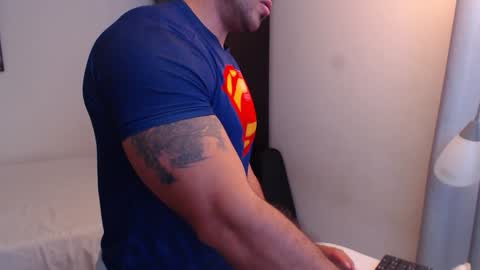 Snapshot of derek_group chatting on December 14, 2024, 7:14 pm Derek online show from December 14, 2024, 7:14 pm