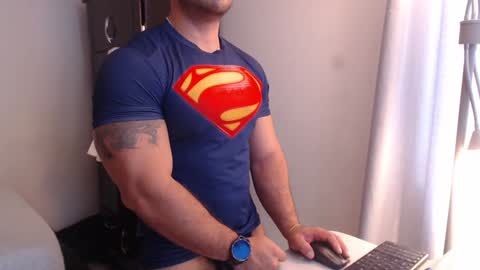 Snapshot of derek_group chatting on January 5, 2025, 12:53 pm Derek online show from January 5, 2025, 12:53 pm