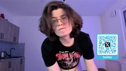 Derek online show from March 8, 2026, 6:01 pm