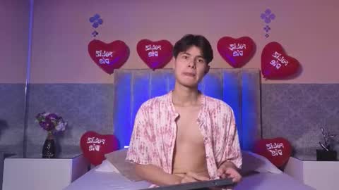 Snapshot of derek_sinn chatting on February 16, 2026, 7:43 pm derek_sinn online show from February 16, 2026, 7:43 pm