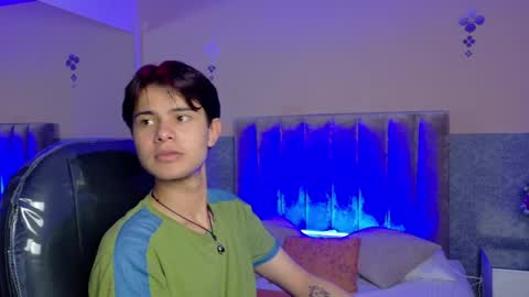 Snapshot of derek_sinn chatting on May 31, 2026, 8:21 am derek_sinn online show from May 31, 2026, 8:21 am