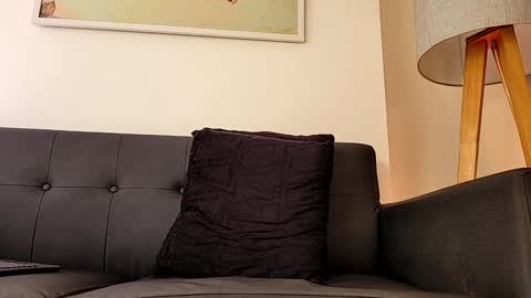 Snapshot of derek_stud_ chatting on December 4, 2024, 4:05 pm Derek independent model online show from December 4, 2024, 4:05 pm