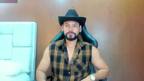 DerryBigger CM online show from October 16, 2025, 6:09 pm