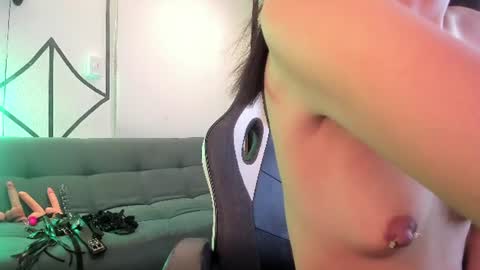 derrymeyers online show from July 24, 2026, 11:58 pm