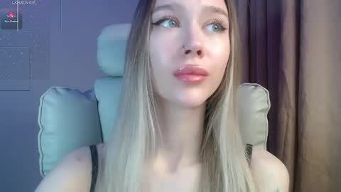 Ari online show from April 17, 2026, 6:11 pm