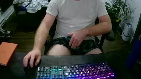 desdisdes online show from September 28, 2025, 1:55 am