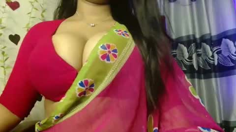 Snapshot of desi_girl_jebin chatting on October 13, 2025, 10:59 am Jebin online show from October 13, 2025, 10:59 am